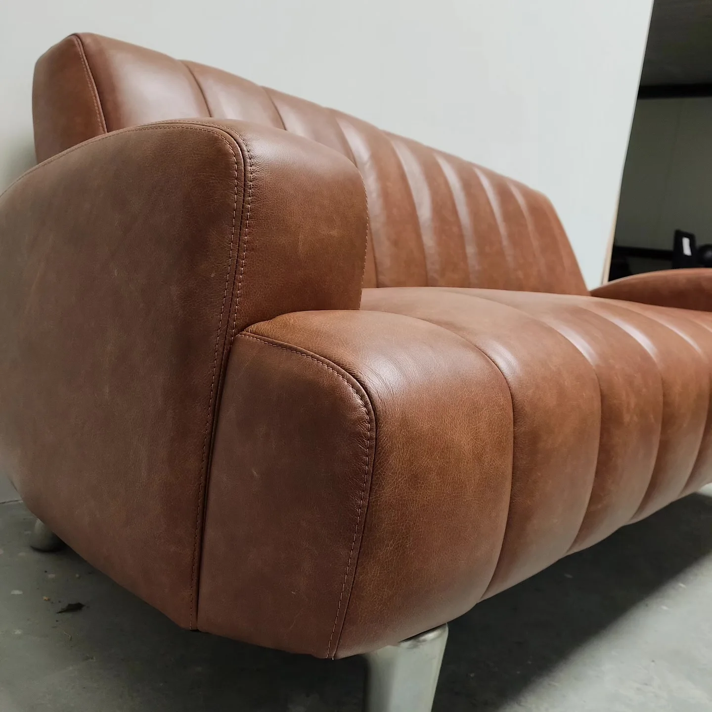 Gestoffeerd meubel uit het portfolio van HARPA