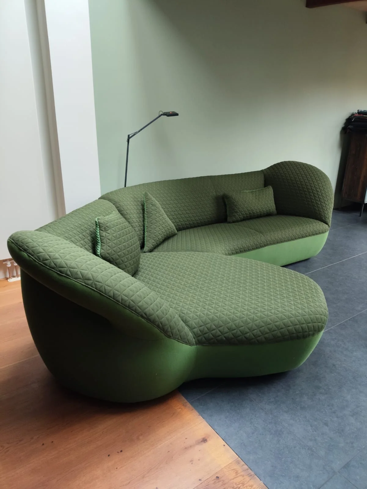 Gestoffeerd meubel uit het portfolio van HARPA