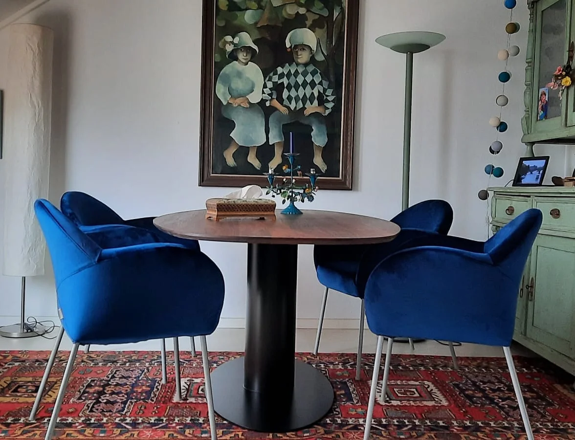 Gestoffeerd meubel uit het portfolio van HARPA